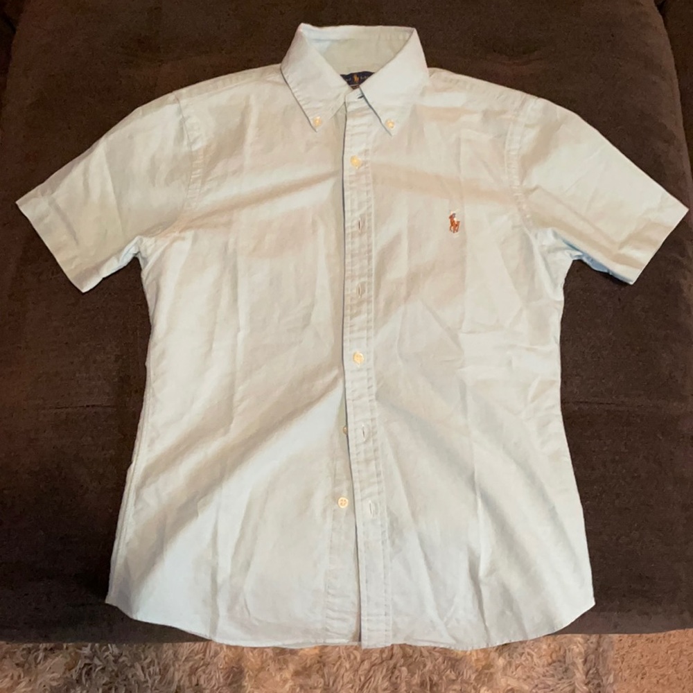 Polo Shirt - slim fit causal button down